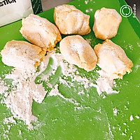 香甜可口的玉米面窝头的做法图解4