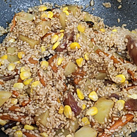 腊肠煲饭的做法图解3