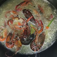蒜香小龙虾的做法图解4