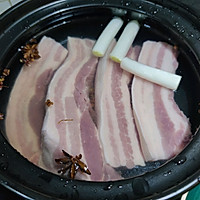 梅菜扣肉『空气炸锅版炸猪皮』的做法图解1