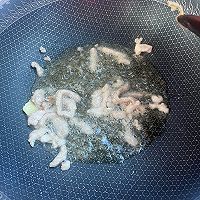 肉丝炒蒜黄的做法图解5