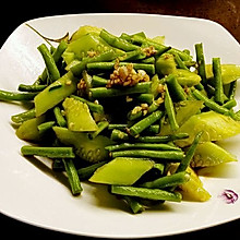 黄瓜豇豆凉拌菜