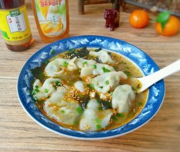 鸡汁韭菜豆腐汤饺+太太乐鲜鸡汁芝麻香油的做法