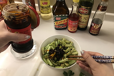 凉拌空心菜