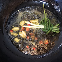干锅茶树菇包菜的做法图解2