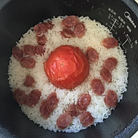 腊肠番茄焖饭的做法图解2