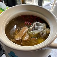 #金龙鱼橄榄油调和油520美食菜谱#松茸鸡汤的做法图解5