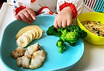 宝宝辅食鸡肉蔬菜粥（小彩蛋）的做法