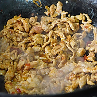 青椒炒肉丝的做法图解4