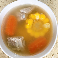 胡萝卜玉米排骨汤的做法图解5