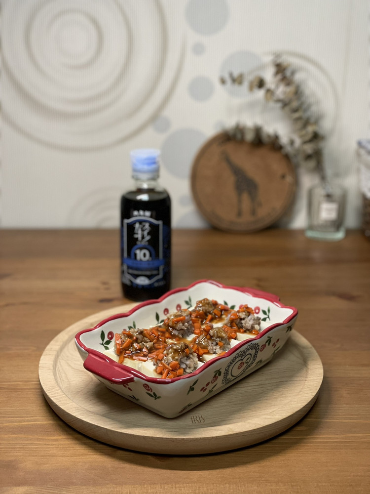 紫山药肉丸蒸酿豆腐的做法