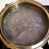 枸杞叶猪肝汤的做法图解3