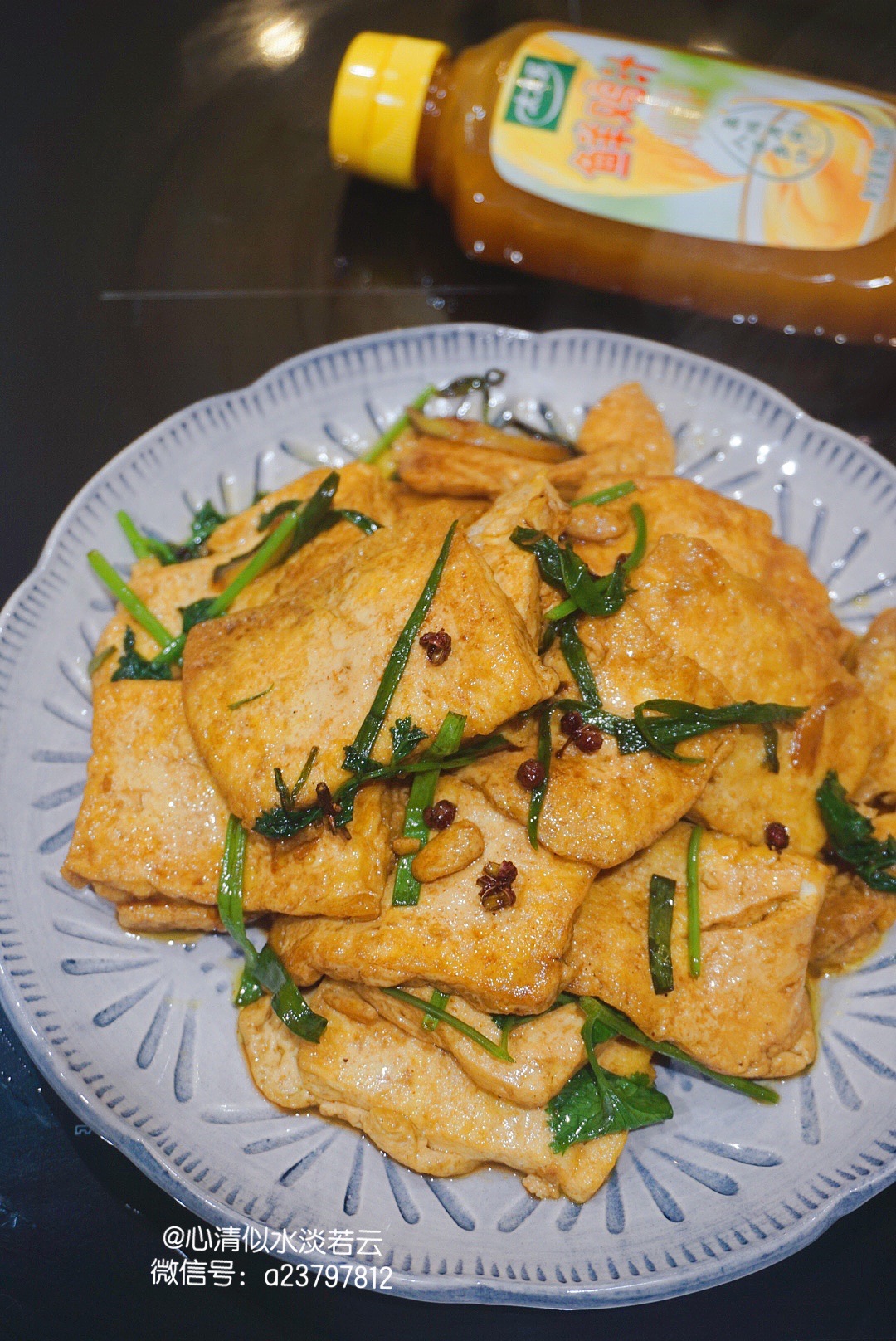 鸡汁咖喱豆腐片怎么做_鸡汁咖喱豆腐片的做法_心清似水淡若云_豆果美食