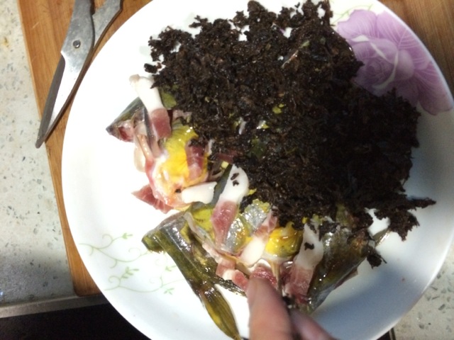 干菜蒸汪刺鱼的做法图解4