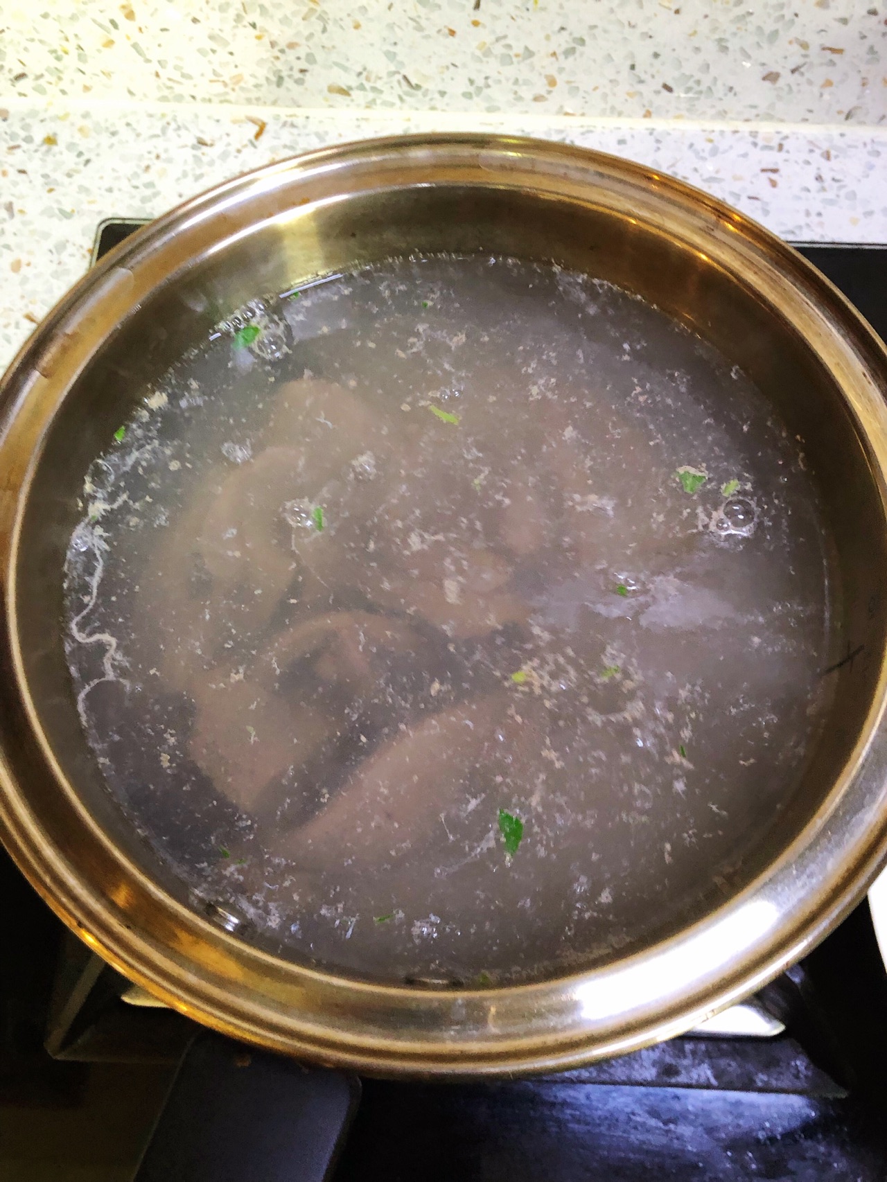枸杞叶猪肝汤怎么做_枸杞叶猪肝汤的做法_豆果美食