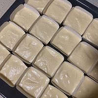 口感绵软 做法简单的杯子蛋糕的做法图解11