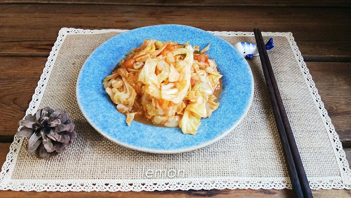 西红柿炒卷心菜