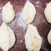 蒸韭菜肉包子的做法图解10