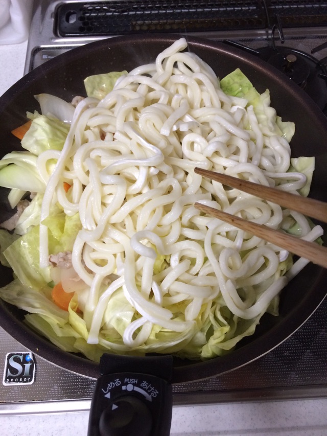 日式炒乌冬面（焼うどん）的做法图解8