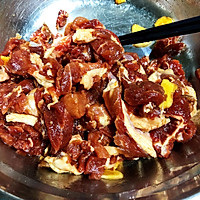 麻辣牛肉的做法图解1