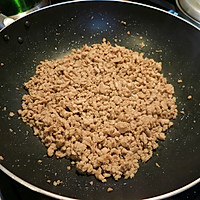 省油版肉末烧茄子块的做法图解1