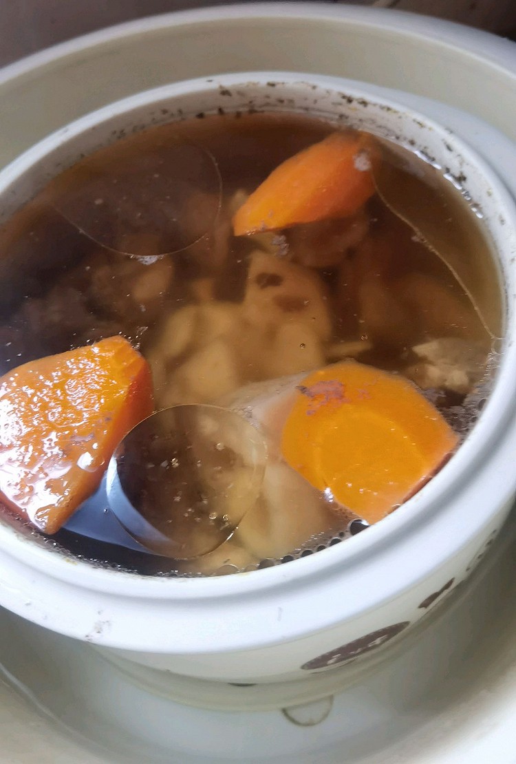 莲藕汤的做法