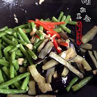 茄子烧豆角的做法图解14