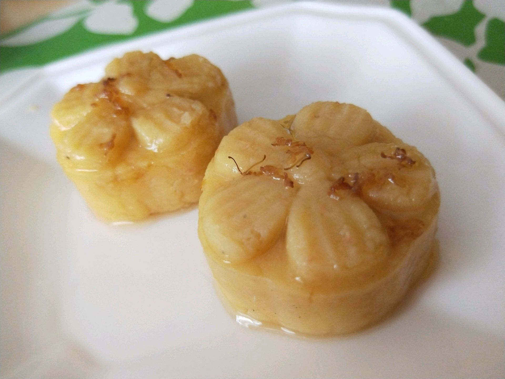 Mung bean cake