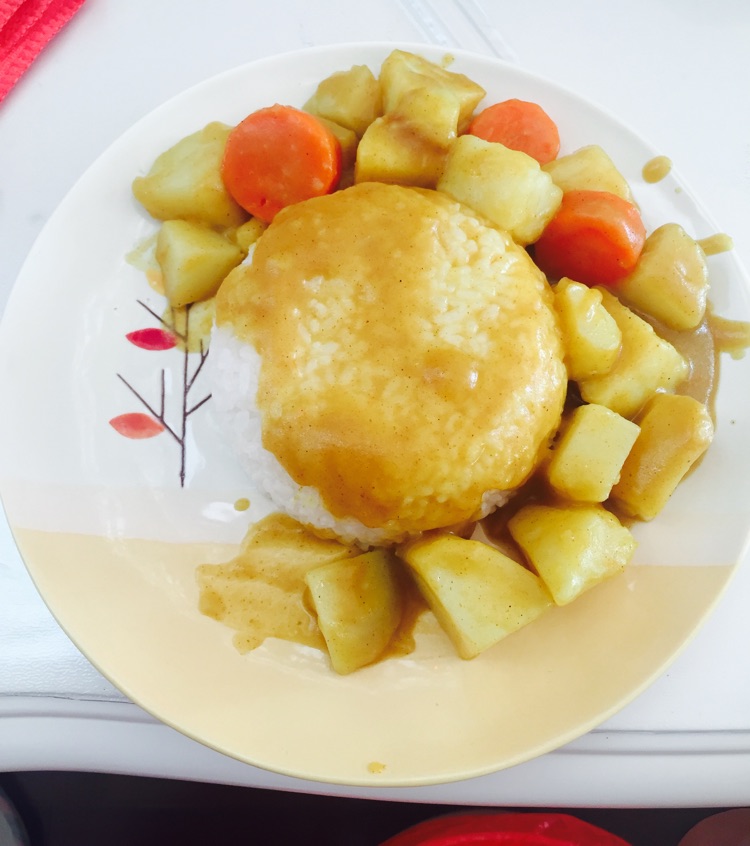 简单粗暴咖喱土豆盖饭