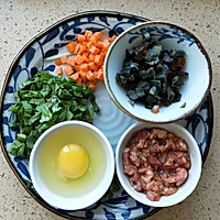 皮蛋瘦肉疙瘩汤的做法图解2