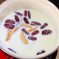 温暖秋冬的红枣燕麦姜奶的做法图解2