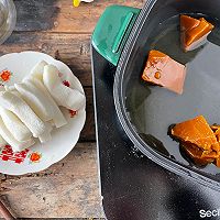 #年夜饭菜谱#甜甜蜜蜜-红糖糍粑的做法图解1