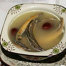 红枣泥鳅汤