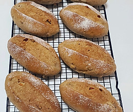 黑麦核果软欧面包的做法
