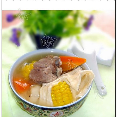腐竹玉米马蹄汤