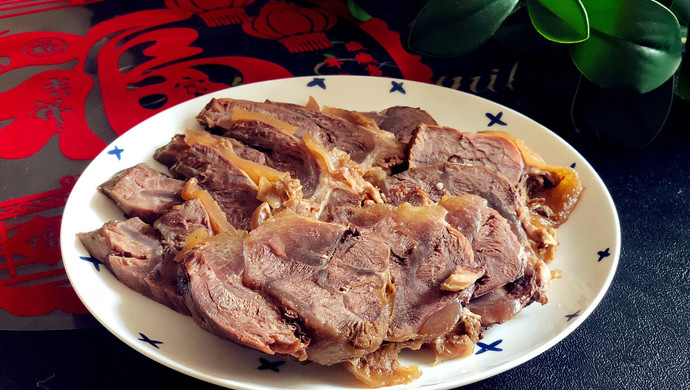 紧实弹牙的香卤牛腱子肉—健身党必备