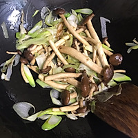 能量午餐-茶树菇炒牛肉的做法图解3