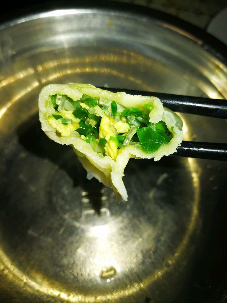 韭菜素饺子的做法