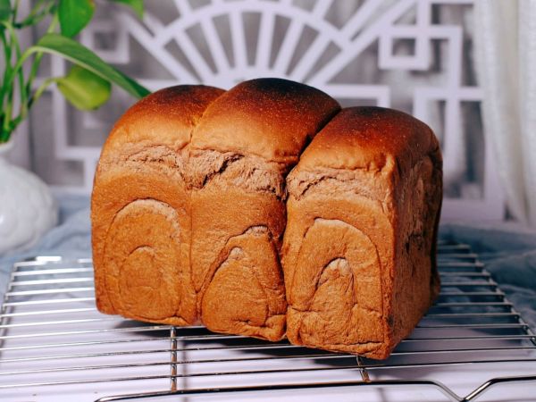 柔软的可可吐司，撕着吃好过瘾