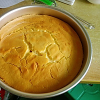 母亲节：亲手给妈妈做的鲜奶蛋糕的做法图解2