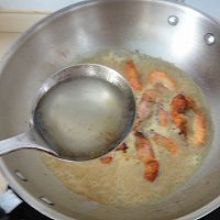 椰浆咖喱虾的做法图解10