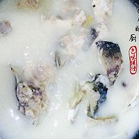 鱼头豆腐汤-快手汤饮15分钟搞定的做法图解3