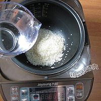 香甜玉米锅巴饭的做法图解4