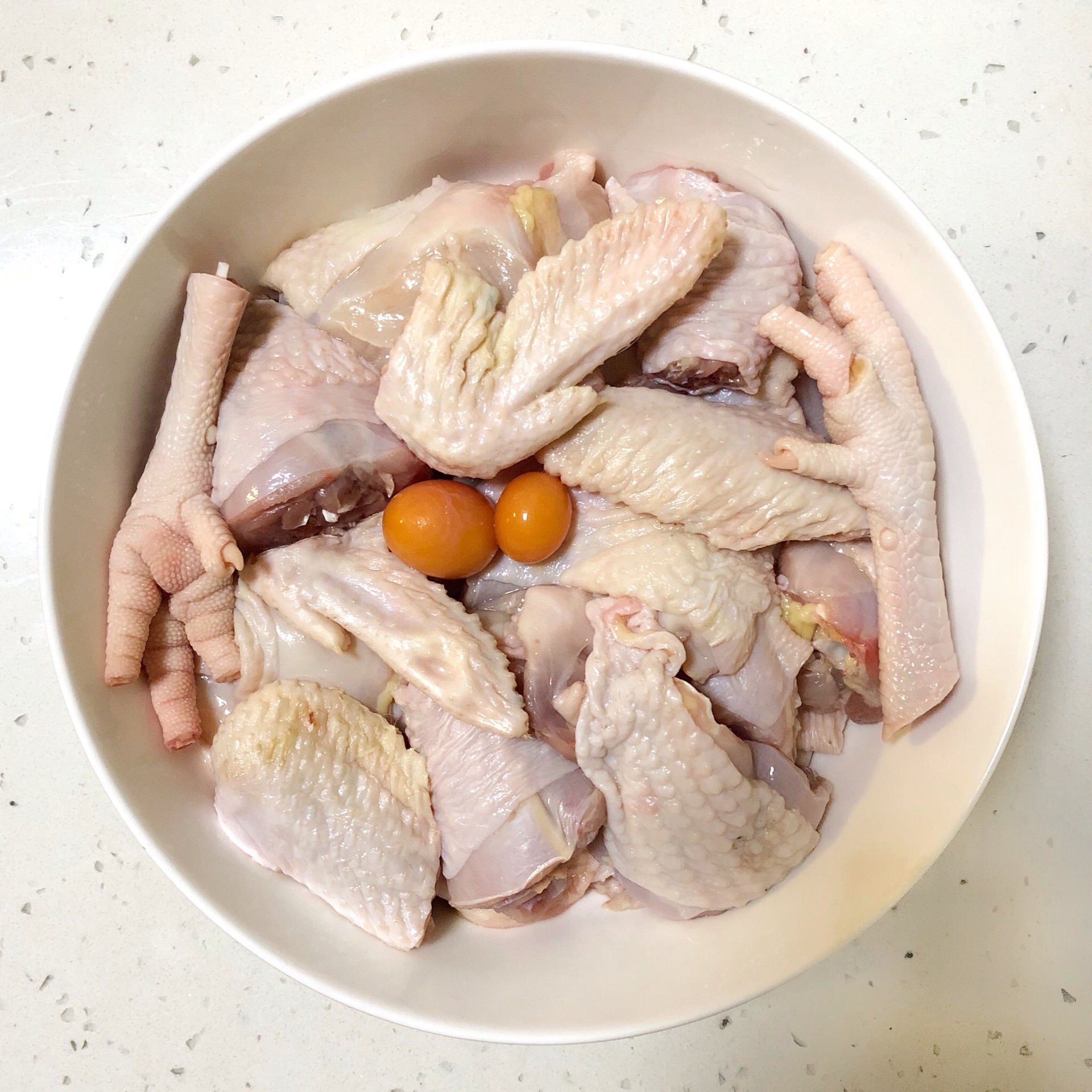 野山菌炖老母鸡怎么做_野山菌炖老母鸡的做法_豆果美食