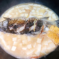 营养味美家常-乳白鲫鱼豆腐汤的做法图解8
