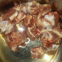 排骨芋头电压力锅简易版的做法图解1