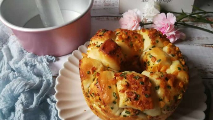 咸蛋黄肉松手撕包