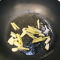 减脂️食-西葫芦炒虾仁的做法图解3