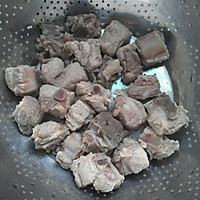 咖喱排骨的做法图解1