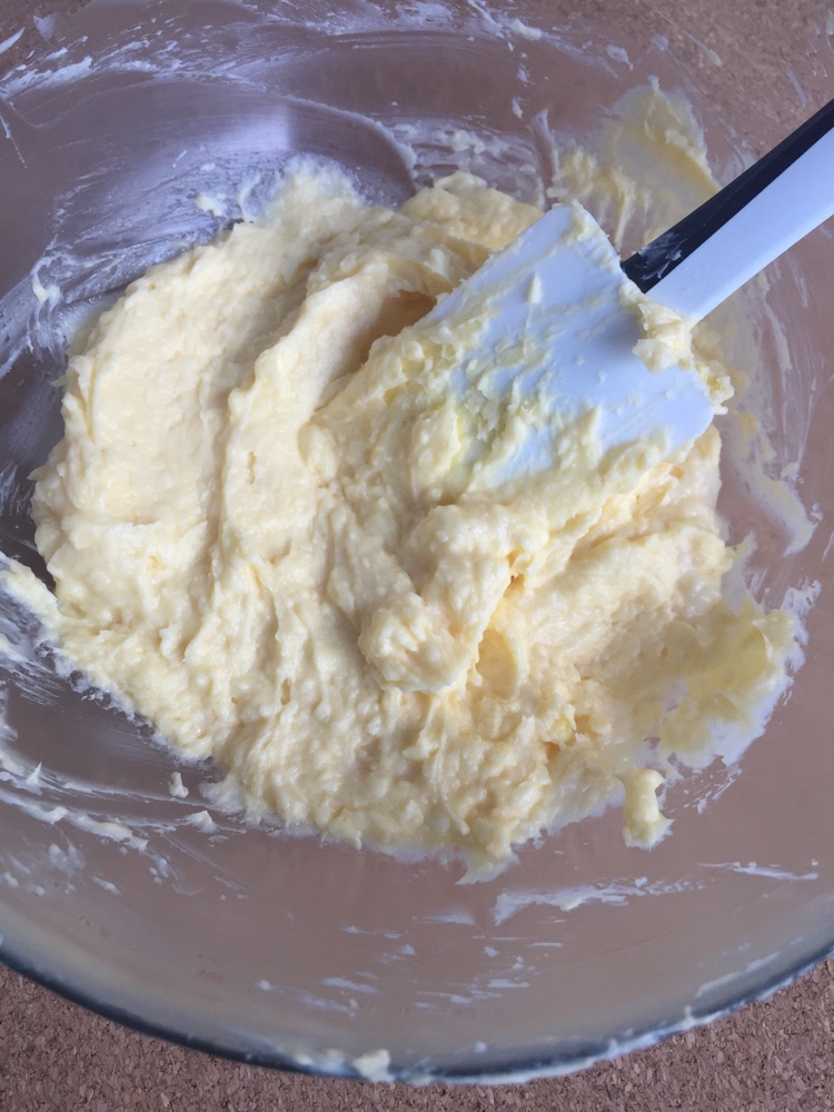 卡通乳酪小饼干-高钙低脂宝宝最爱的做法图解4